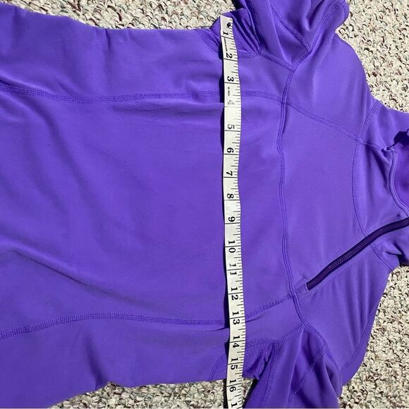 Lululemon Quarter Zip Vented Athletic Sweater Womens Size XS - Picture 5 of 8